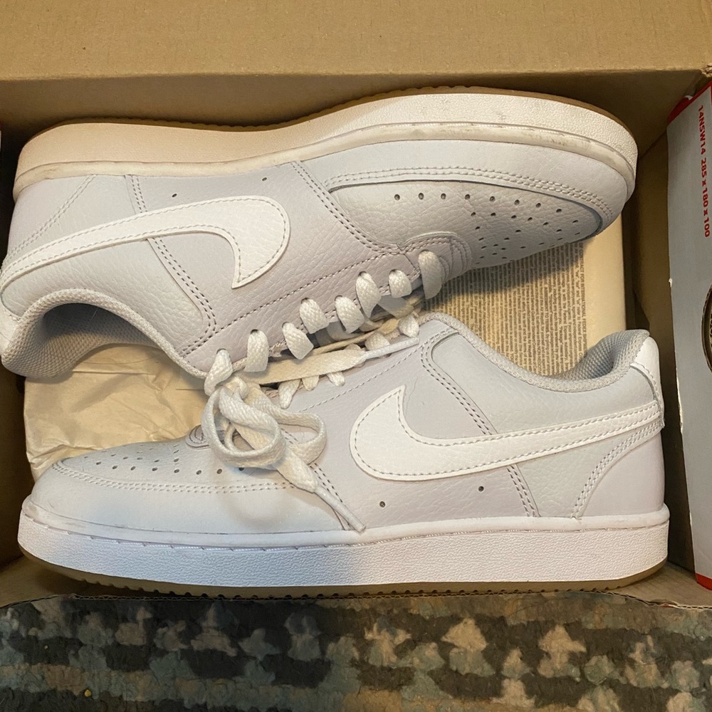 Nike Court Vision Low Sneakers